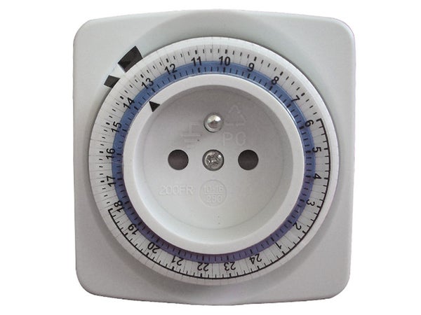 Programmateur 24 H Mécanique Compact Chacon