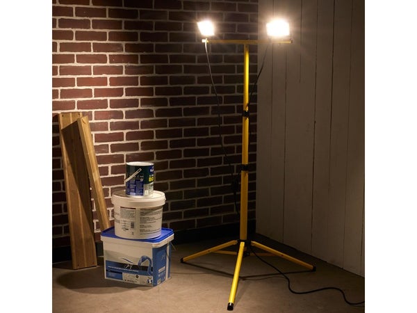 Projecteur de chantier led sur pied YONKERS 2X20W anthracite INSPIRE
