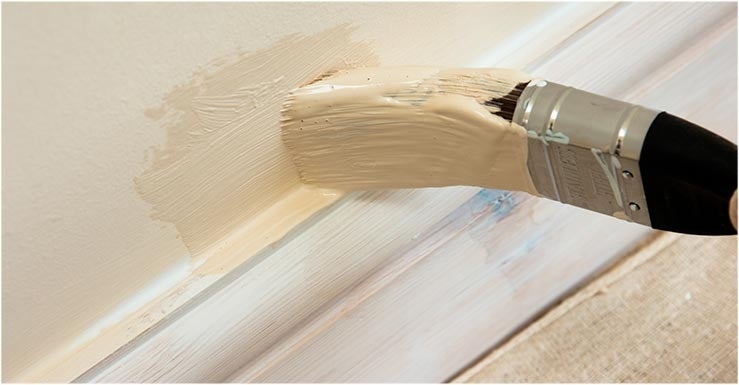 8 - Ne pas nettoyer le surplus de peinture au fur et à mesure