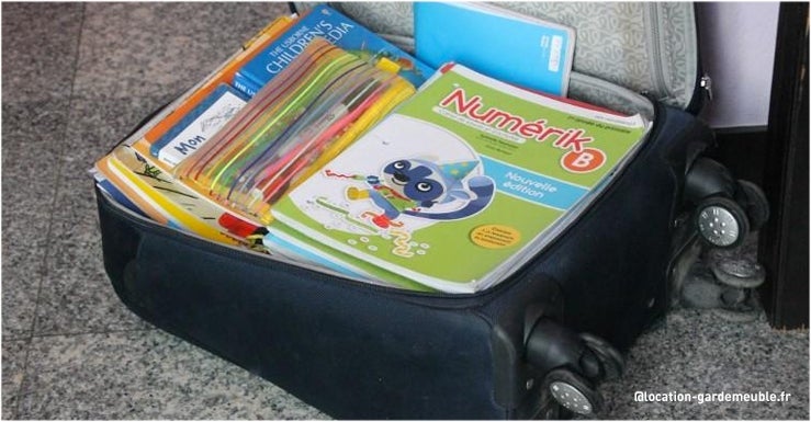 4- Transportez vos objets lourds dans des valises à roulettes
