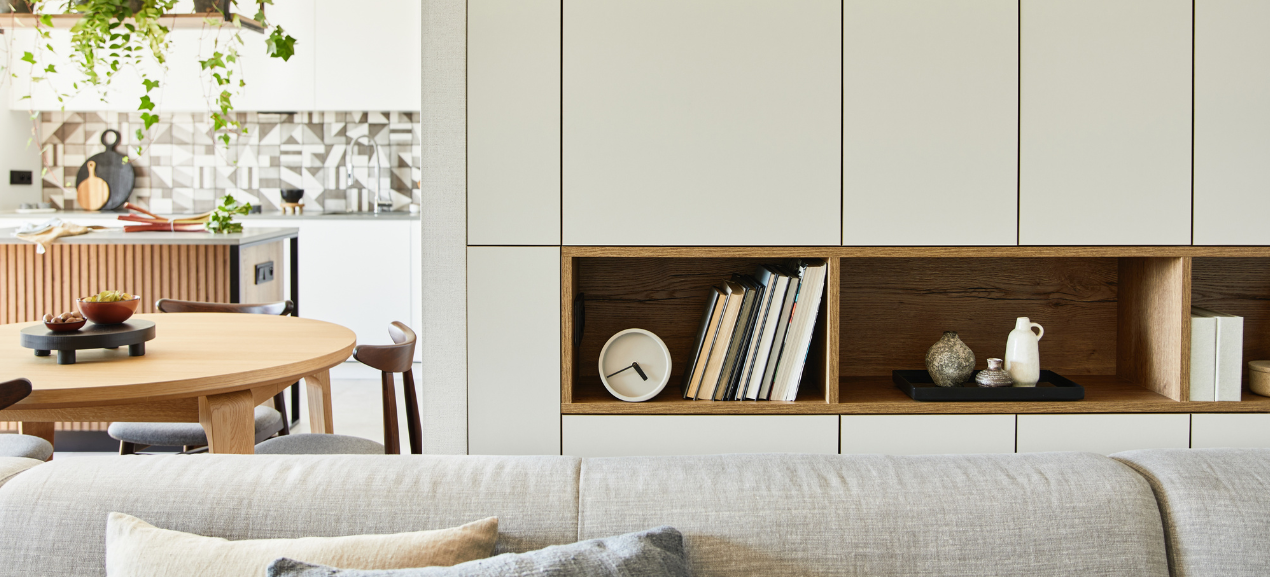 Caisson de rangement avec porte ou sans porte : lequel choisir ?