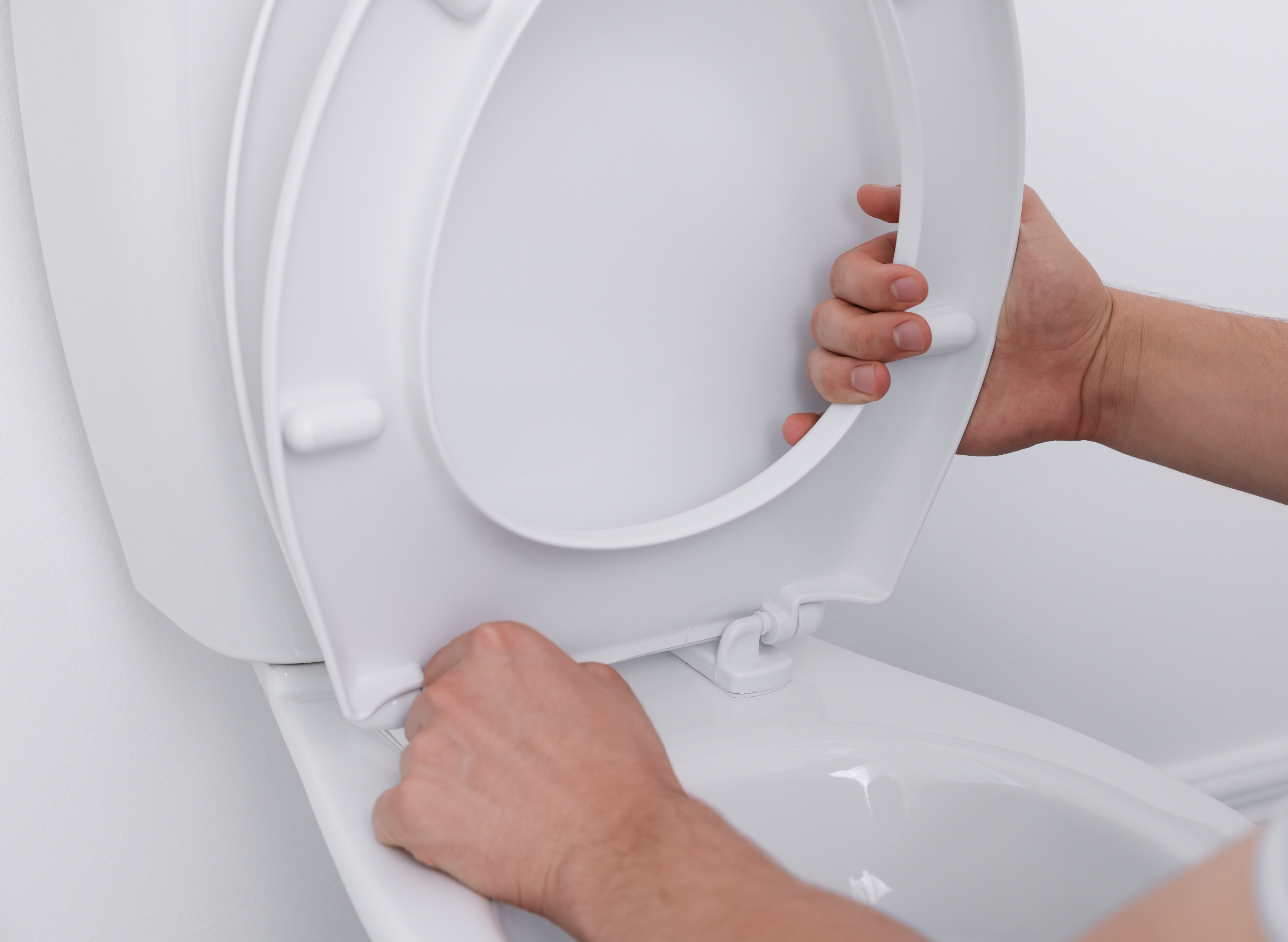Comment choisir un abattant pour WC suspendu ? Guide complet pour trouver le modèle adapté