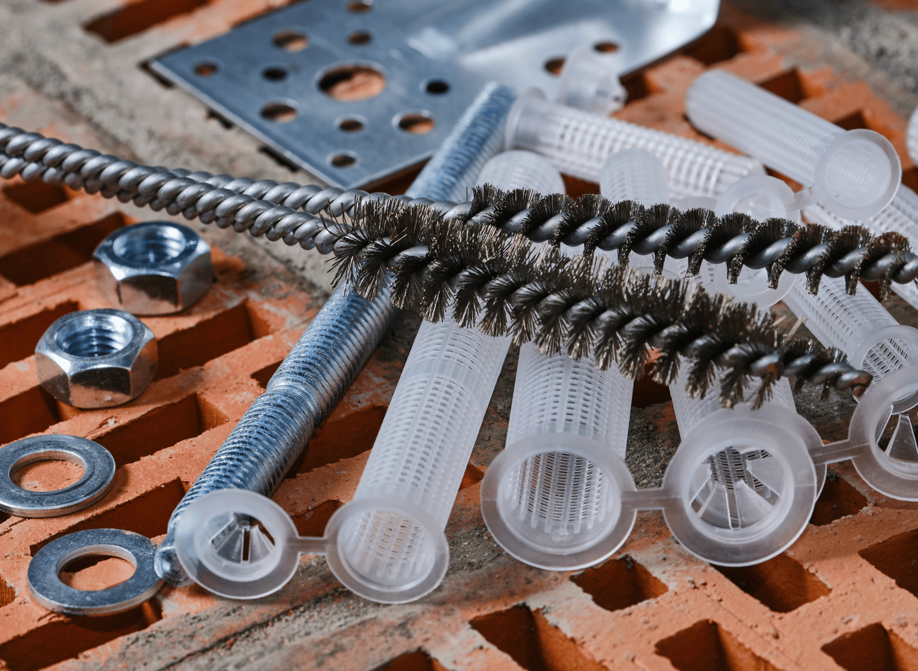 Pourquoi mes dalles PVC se décollent-elles ? Les solutions